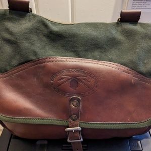 Orvis Battenkill canvas and leather Bag